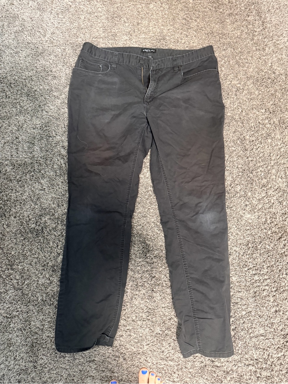 Kenneth Cole Men’s Jeans 36x32 Black Straight Leg Distressed Denim